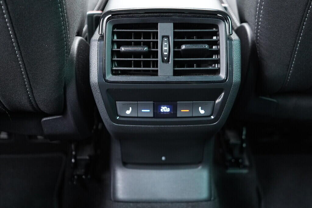 OV190V08831_31.webp_KAROQ SportLine 2.0 TSI 110 kW automat