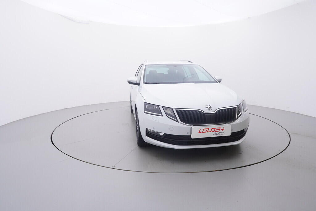 OV190V08836_17.webp_OCTAVIA Drive 1.4 TSI 110 kW manuál