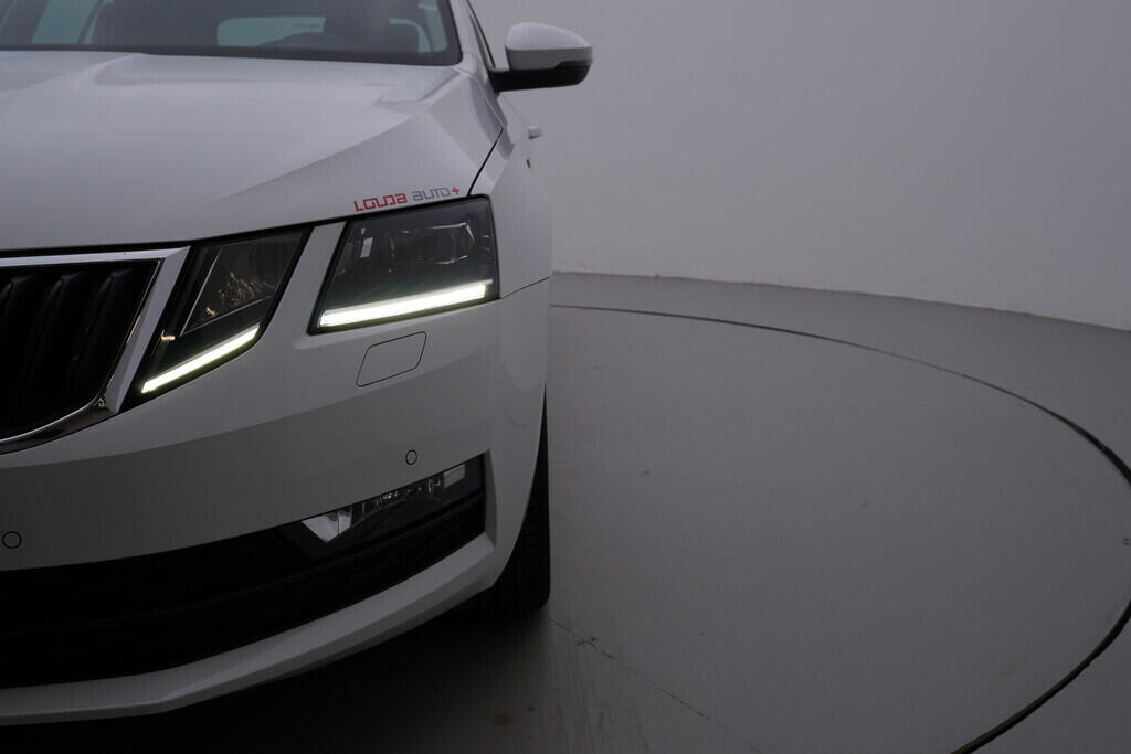 OV190V08836_41.webp_OCTAVIA Drive 1.4 TSI 110 kW manuál