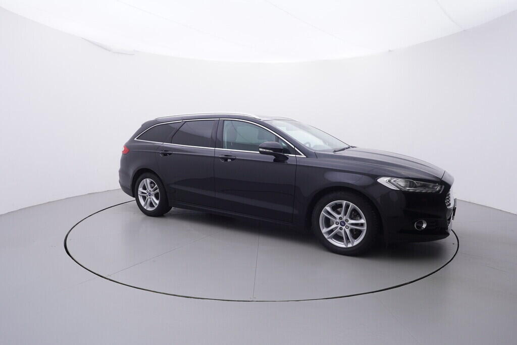 OV190V08840_16.webp_MONDEO Titanium   110 kW manuál