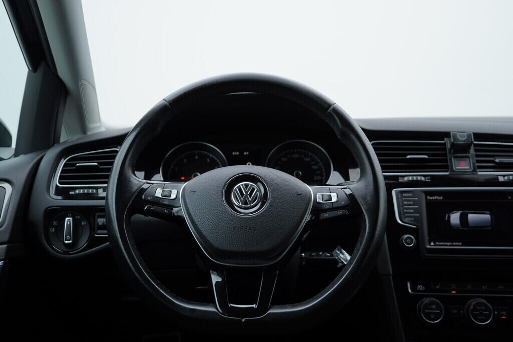 OV190V08841_30.webp_GOLF Allstar 1.2 TSI 81 kW manuál