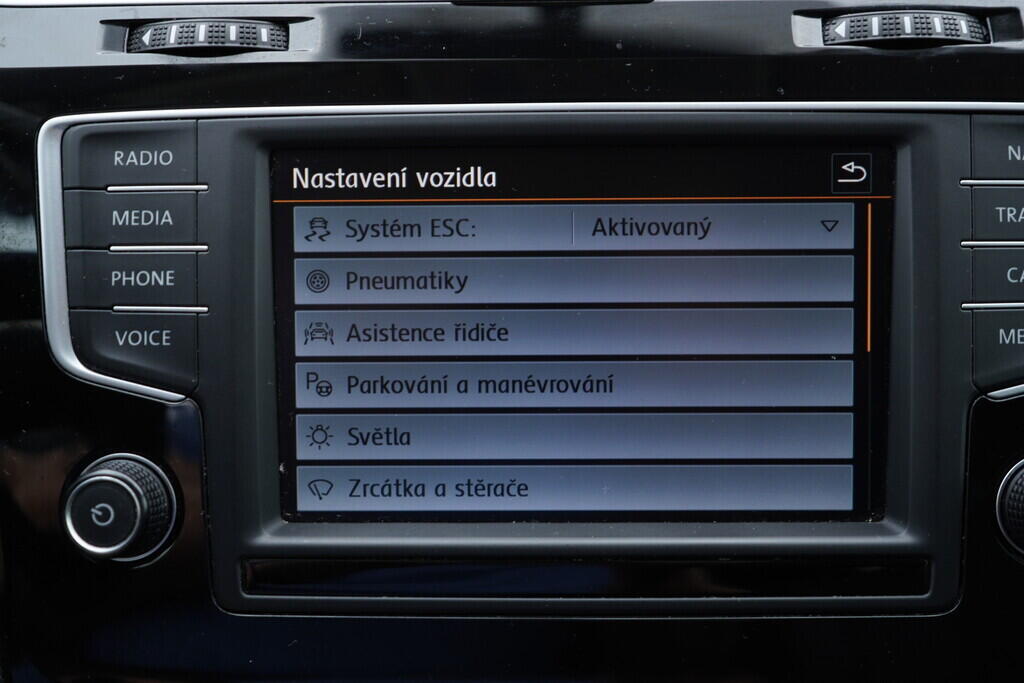 OV190V08841_34.webp_GOLF Allstar 1.2 TSI 81 kW manuál