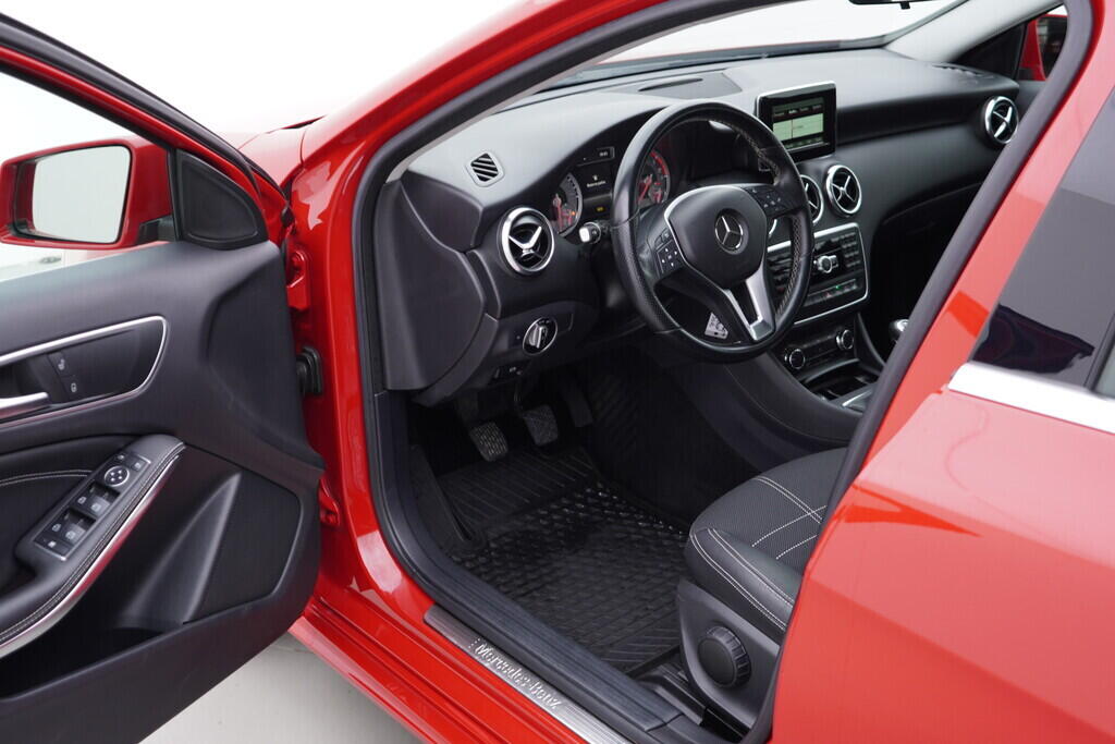 OV190V08845_18.webp_A160  1.5  66 kW manuál