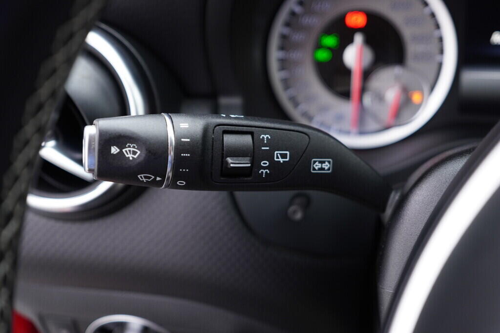 OV190V08845_23.webp_A160  1.5  66 kW manuál