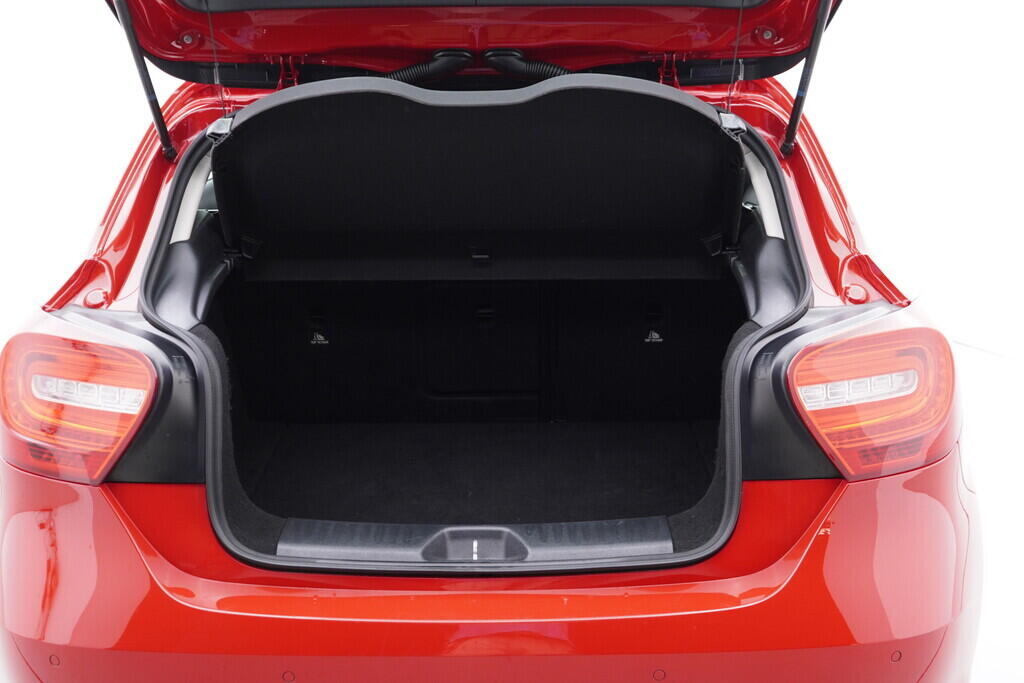 OV190V08845_38.webp_A160  1.5  66 kW manuál