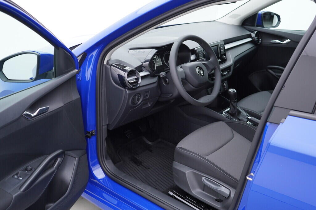 OV190V08848_18.webp_FABIA Ambition 1.0 MPI 59 kW manuál