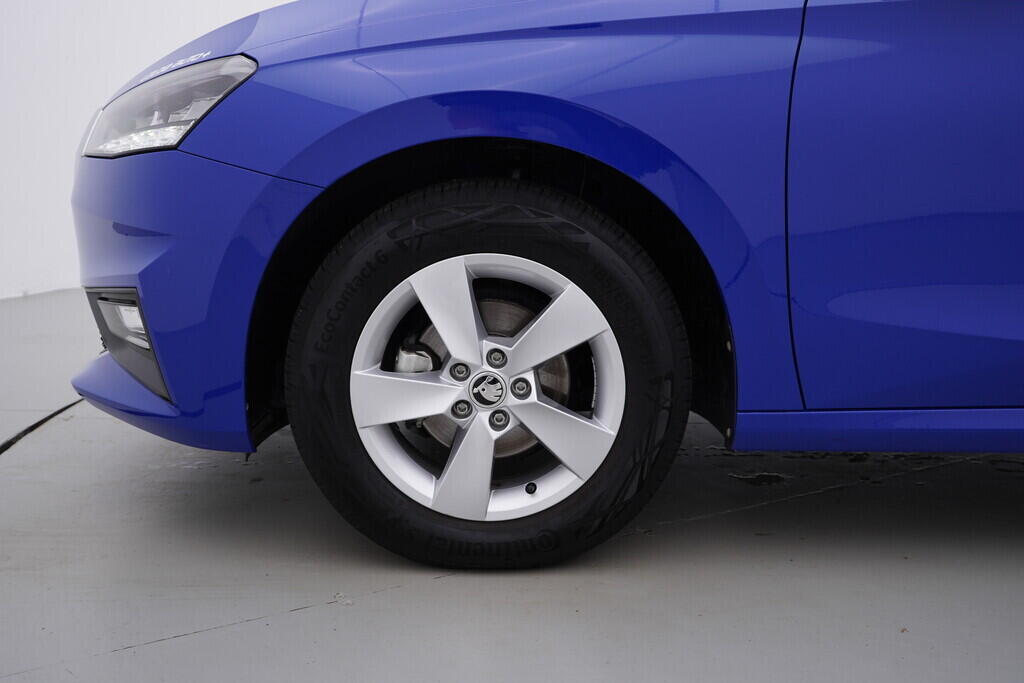 OV190V08848_36.webp_FABIA Ambition 1.0 MPI 59 kW manuál
