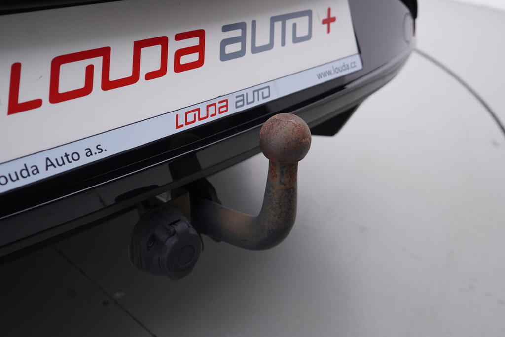 OV190V08852_42.webp_LEON ST Xcellence 1.5 TSI 110 kW automat