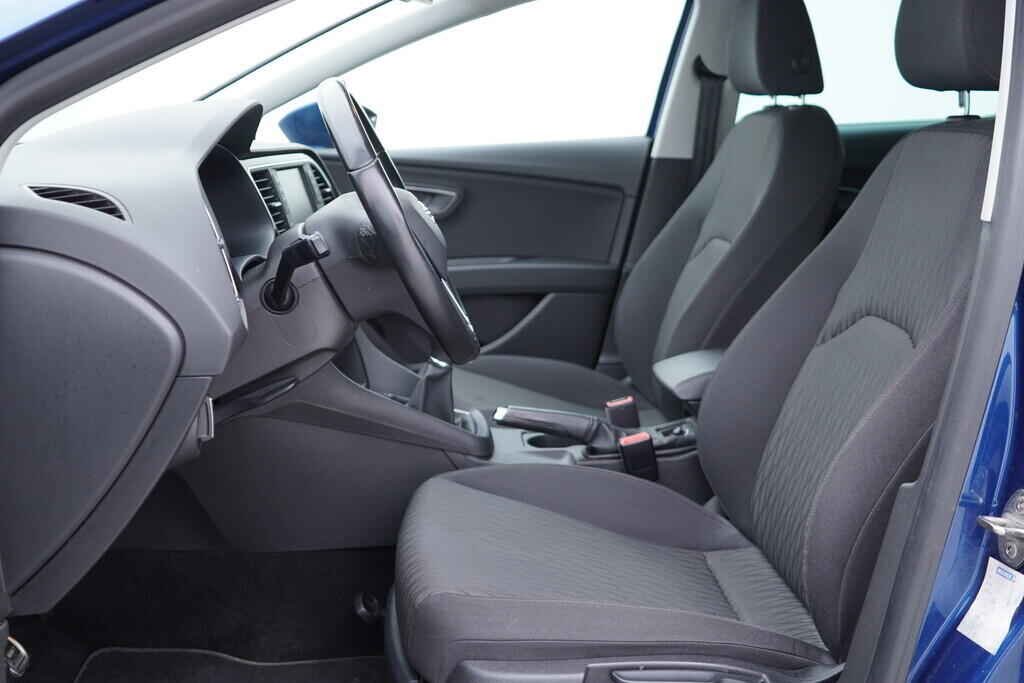 OV190V08854_22.webp_LEON Style 1.4 TSI 92 kW manuál