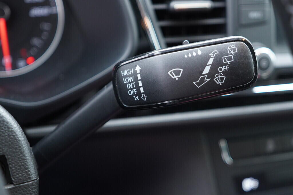 OV190V08854_24.webp_LEON Style 1.4 TSI 92 kW manuál