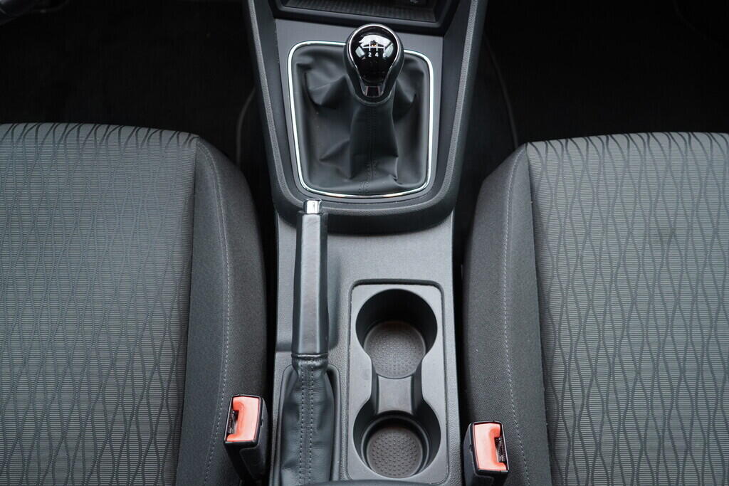 OV190V08854_31.webp_LEON Style 1.4 TSI 92 kW manuál