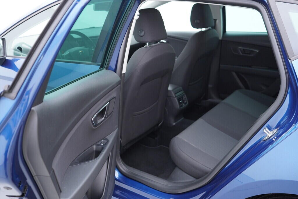 OV190V08854_32.webp_LEON Style 1.4 TSI 92 kW manuál