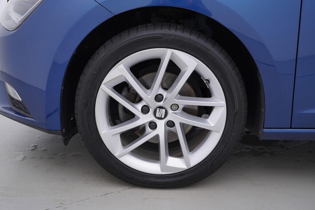 OV190V08854_37.webp_LEON Style 1.4 TSI 92 kW manuál