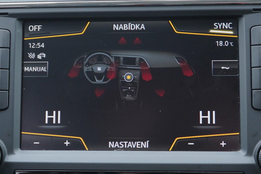 OV190V08856_31.webp_LEON FR 1.4 TSI 110 kW manuál