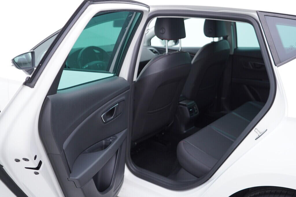 OV190V08856_35.webp_LEON FR 1.4 TSI 110 kW manuál