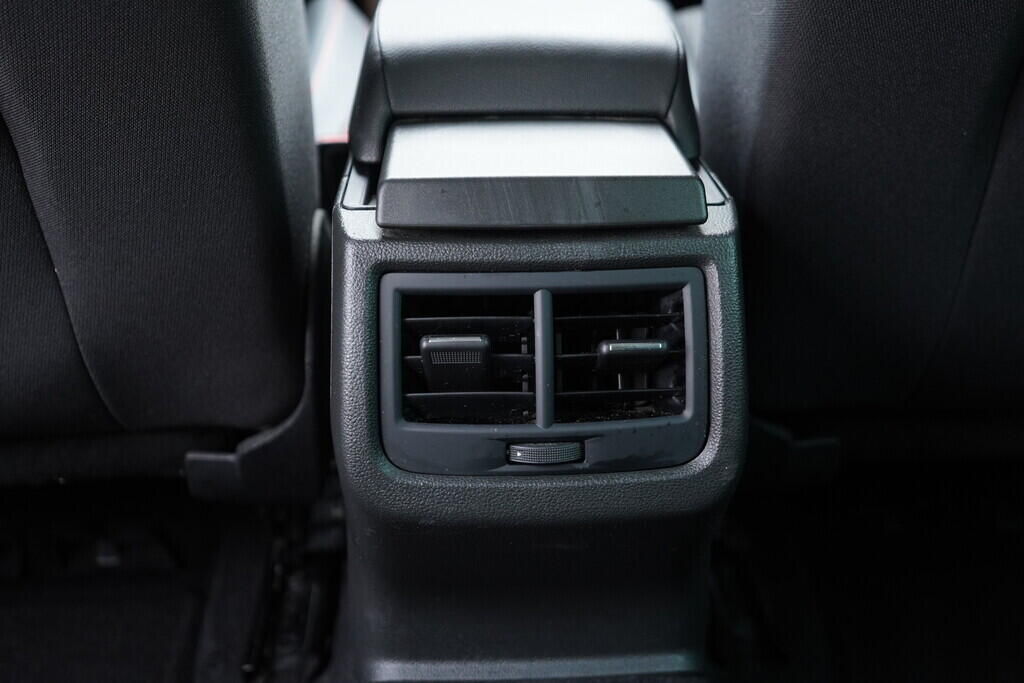 OV190V08856_36.webp_LEON FR 1.4 TSI 110 kW manuál