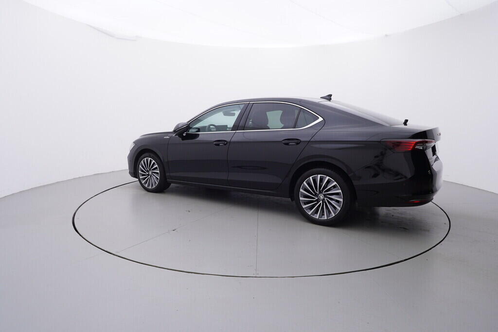 OV190V08857_12.webp_SUPERB L&K 2.0 TDI 110 kW automat, DPH