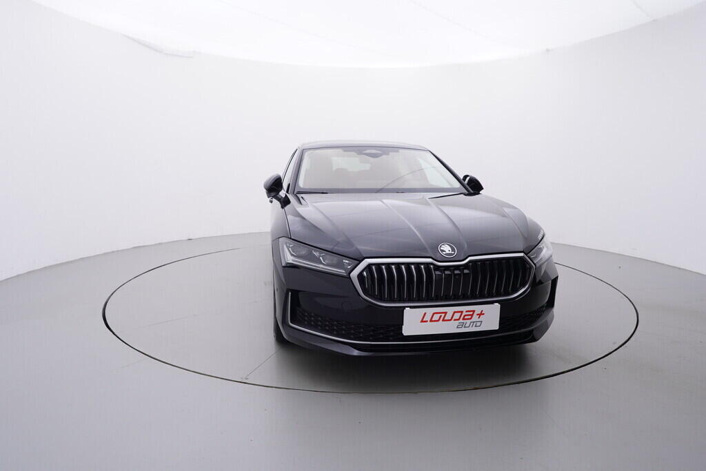 OV190V08857_17.webp_SUPERB L&K 2.0 TDI 110 kW automat, DPH