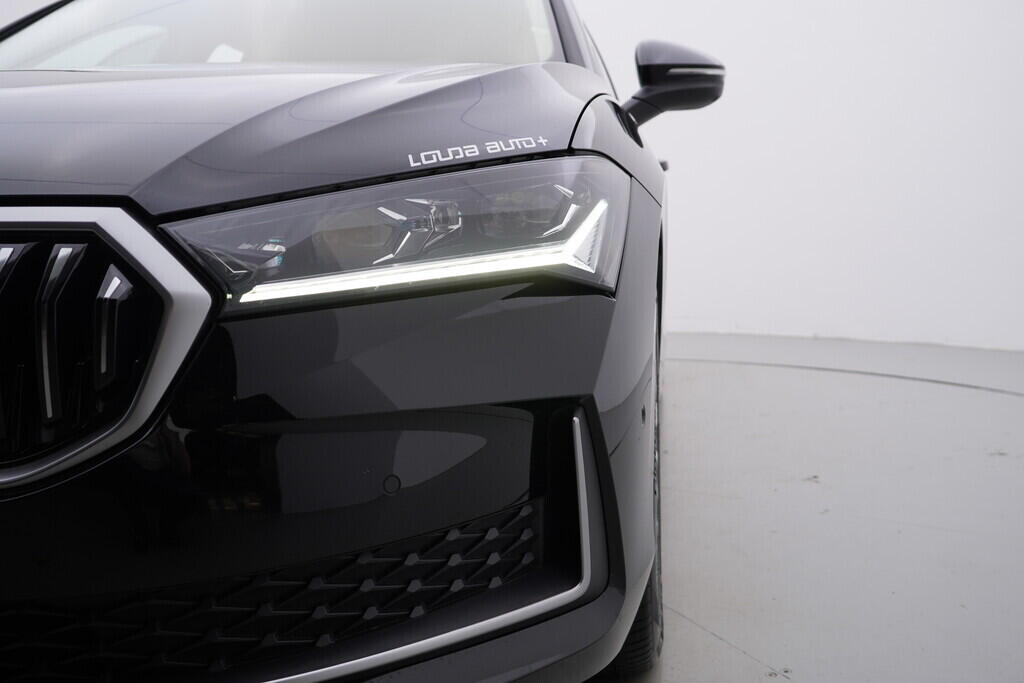 OV190V08857_51.webp_SUPERB L&K 2.0 TDI 110 kW automat, DPH