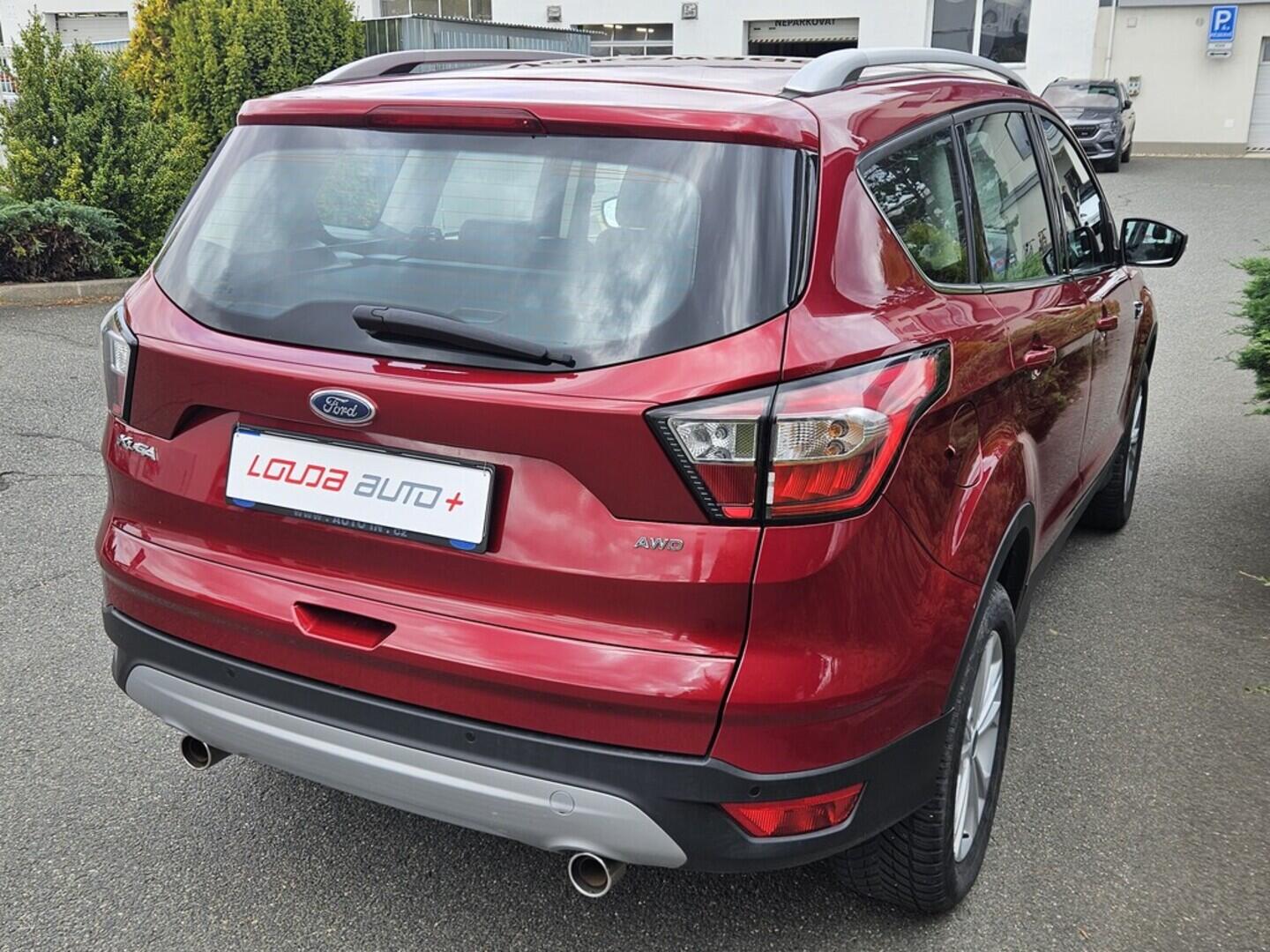 OV190V08858_11.webp_KUGA  2.0  110 kW manuál