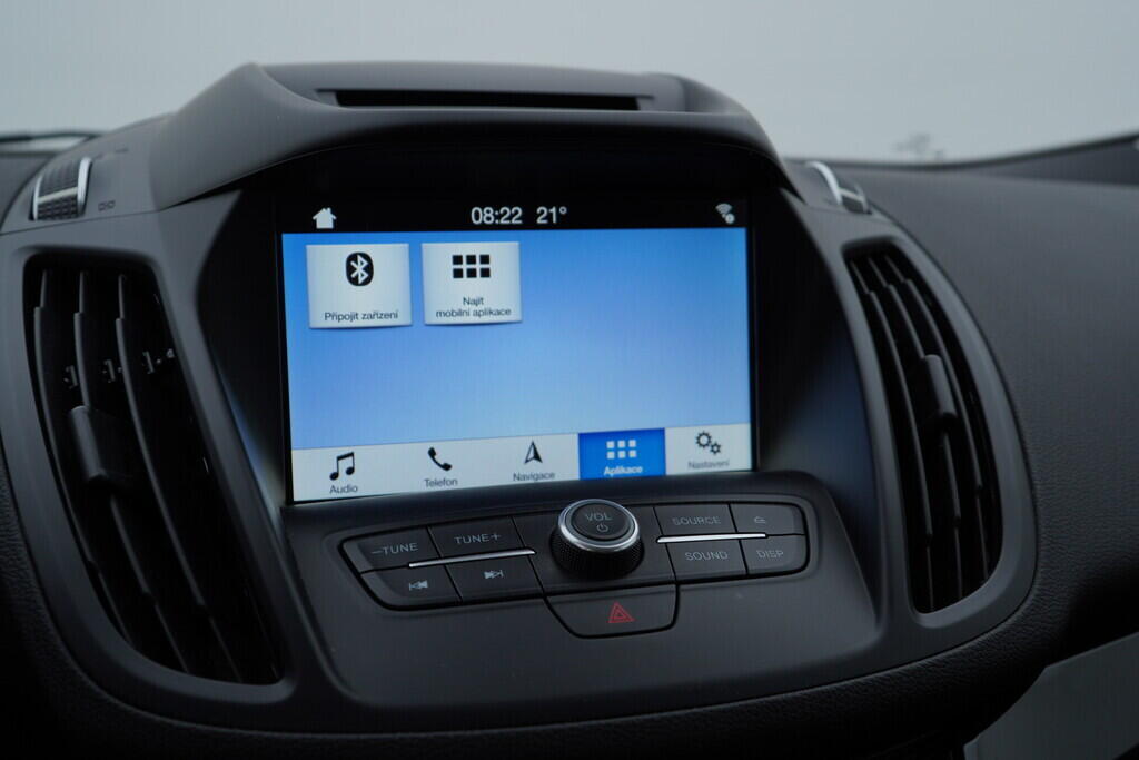 OV190V08858_27.webp_KUGA  2.0  110 kW manuál