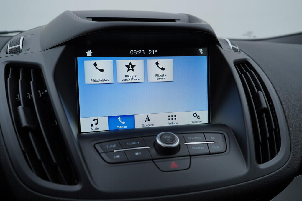 OV190V08858_30.webp_KUGA  2.0  110 kW manuál