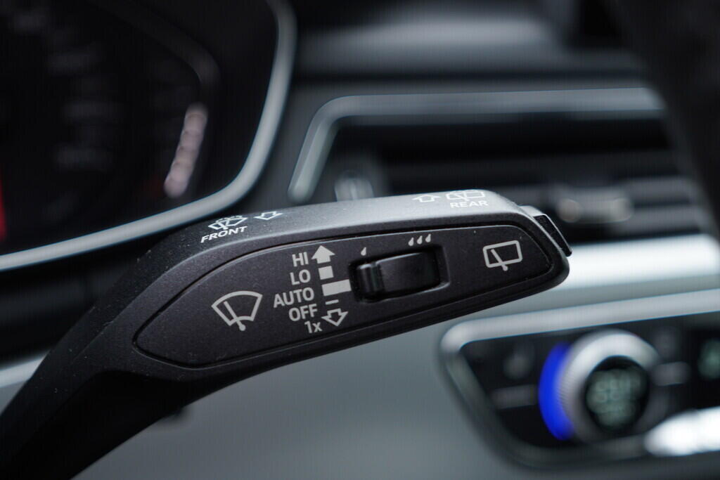 OV190V08860_27.webp_A4 ALLROAD QUATTRO  2.0  140 kW automat