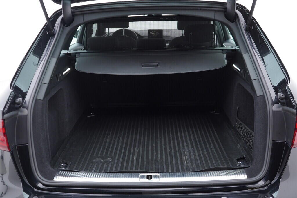OV190V08860_40.webp_A4 ALLROAD QUATTRO  2.0  140 kW automat