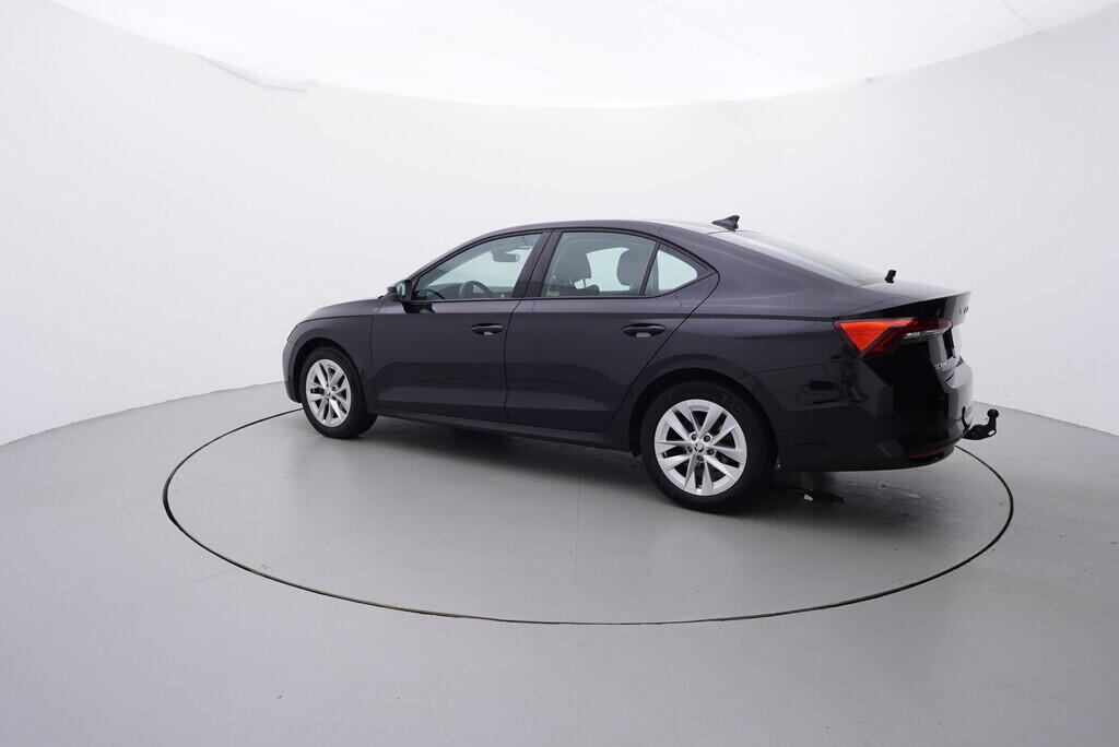 OV190V08864_12.webp_OCTAVIA Selection 1.5 TSI 110 kW manuál, DPH