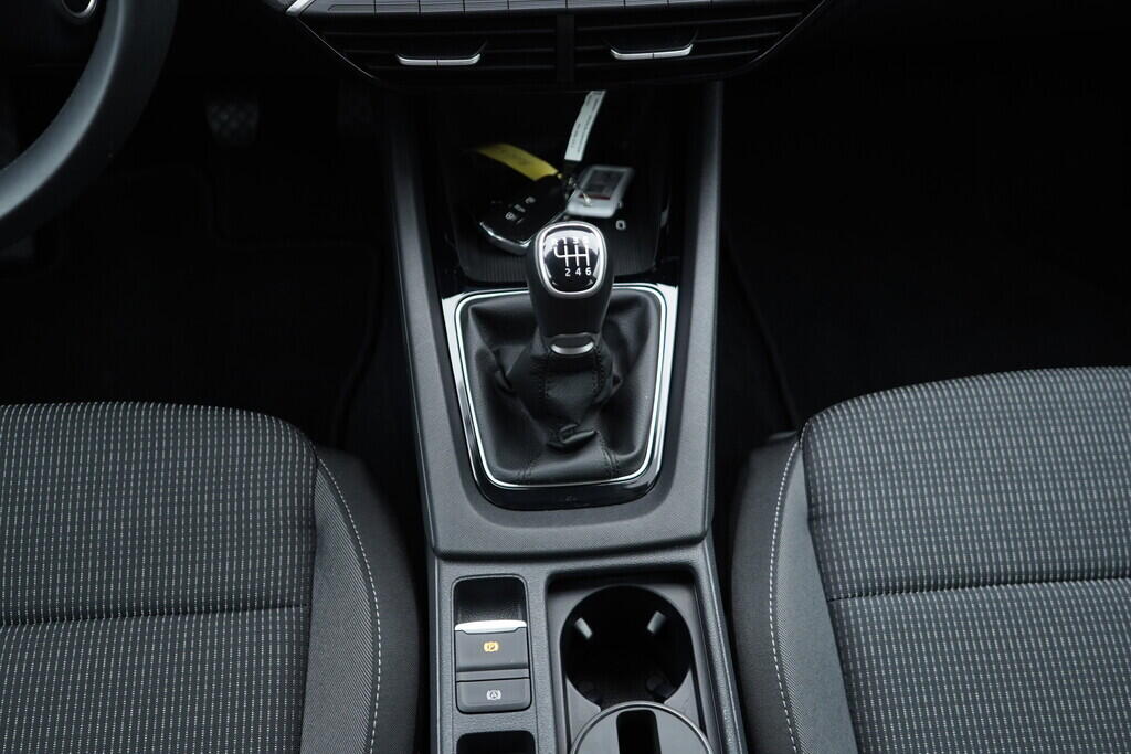 OV190V08864_31.webp_OCTAVIA Selection 1.5 TSI 110 kW manuál, DPH