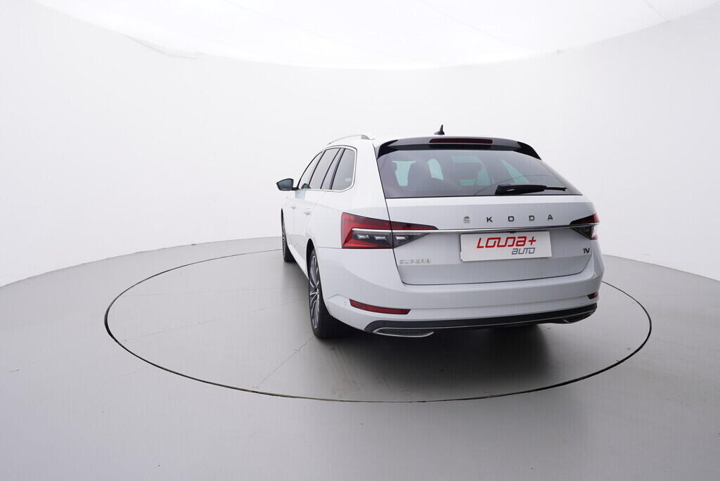 OV190V08867_13.webp_SUPERB  1.4 TSI 160 kW automat, DPH