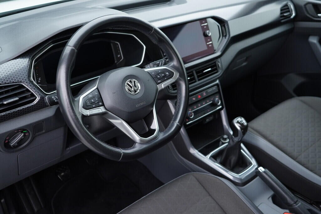 OV190V08870_21.webp_T-CROSS STYLE 1.0 TSI 85 kW manuál