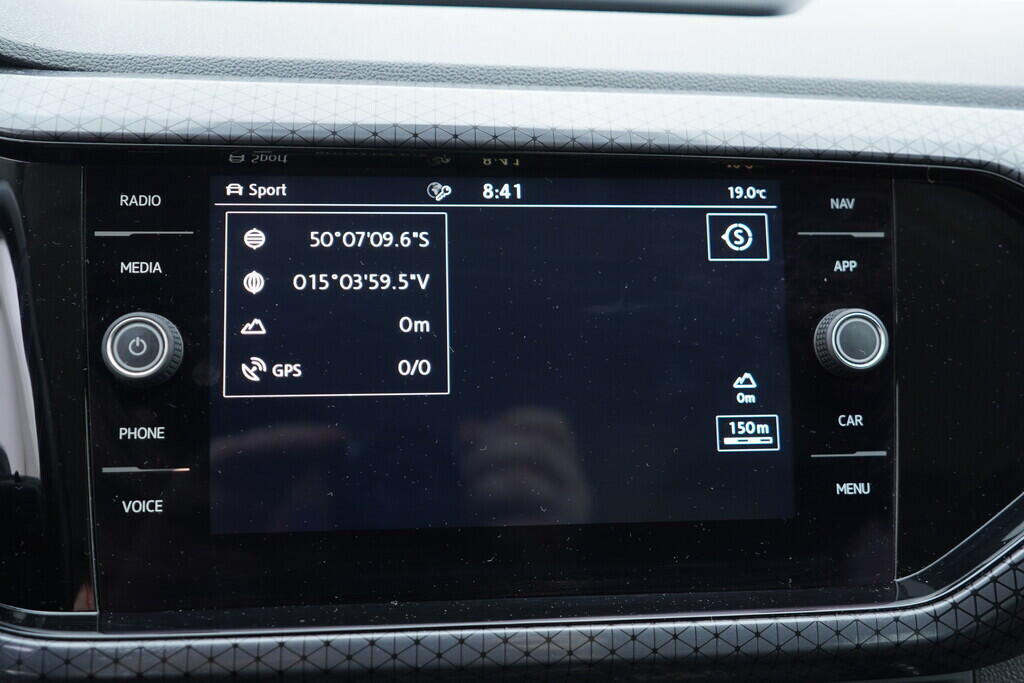 OV190V08870_29.webp_T-CROSS STYLE 1.0 TSI 85 kW manuál