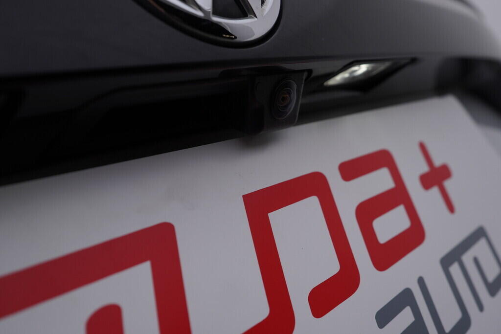 OV190V08870_40.webp_T-CROSS STYLE 1.0 TSI 85 kW manuál