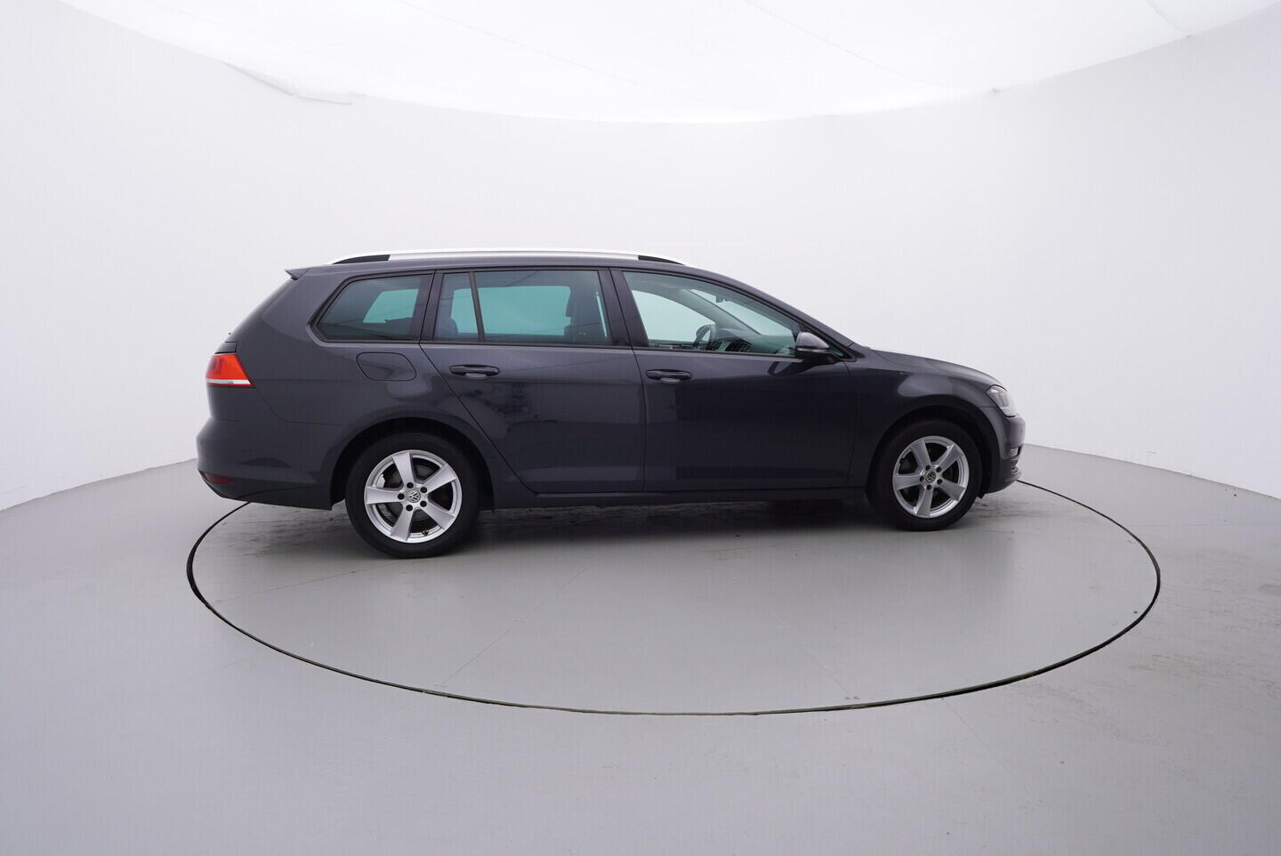 OV190V08871_15.webp_GOLF Comfortline 1.4 TFSI 92 kW automat