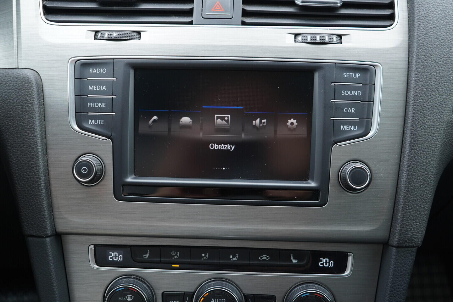 OV190V08871_32.webp_GOLF Comfortline 1.4 TFSI 92 kW automat