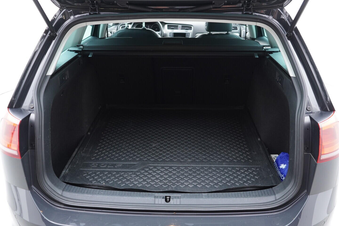 OV190V08871_42.webp_GOLF Comfortline 1.4 TFSI 92 kW automat