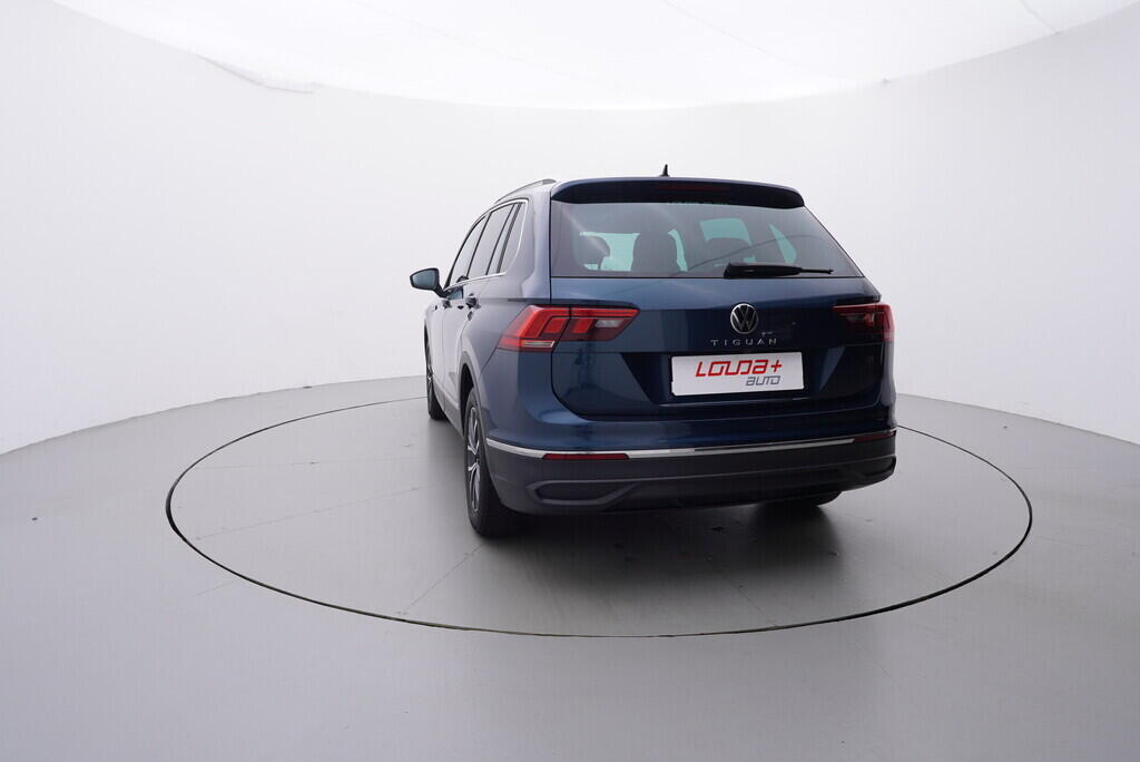 OV190V08872_13.webp_TIGUAN LIFE 1.5 TSI 110 kW manuál, DPH