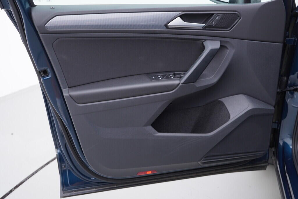 OV190V08872_19.webp_TIGUAN LIFE 1.5 TSI 110 kW manuál, DPH