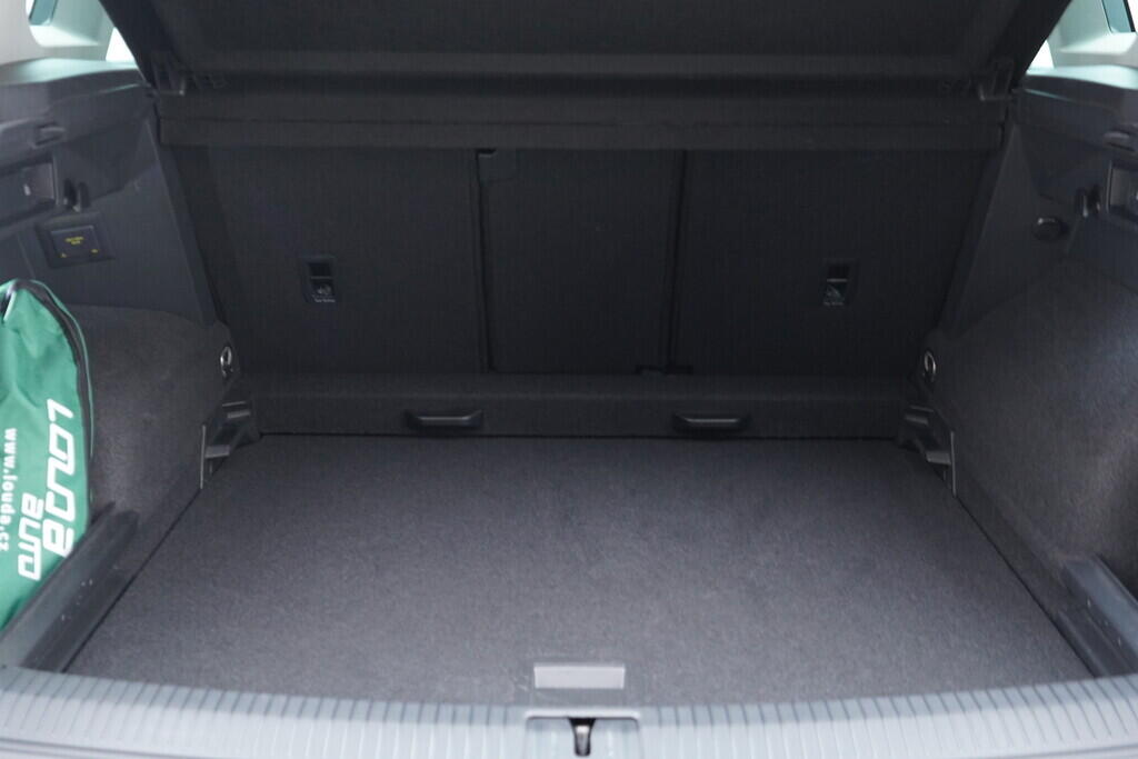 OV190V08872_38.webp_TIGUAN LIFE 1.5 TSI 110 kW manuál, DPH