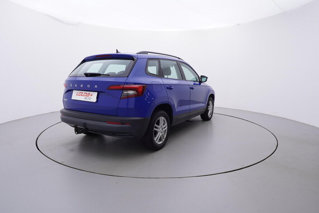 OV190V08873_14.webp_KAROQ Active 2.0 TDI 85 kW manuál