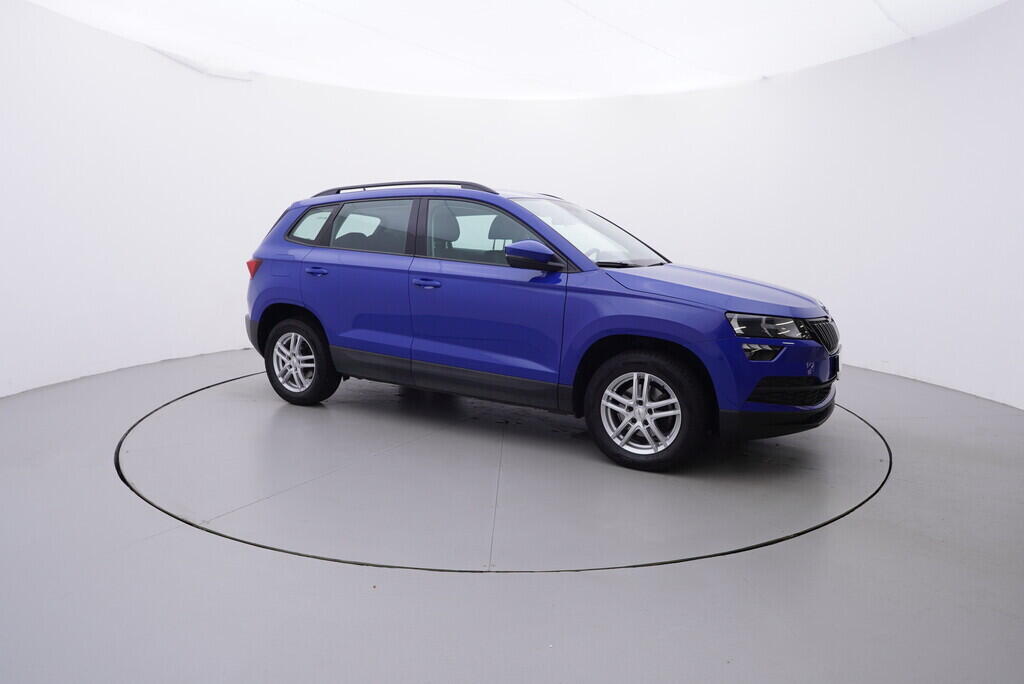 OV190V08873_16.webp_KAROQ Active 2.0 TDI 85 kW manuál