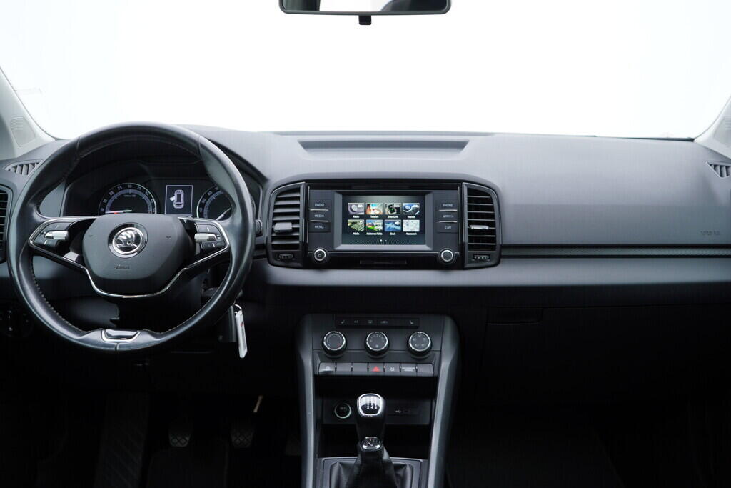 OV190V08873_25.webp_KAROQ Active 2.0 TDI 85 kW manuál