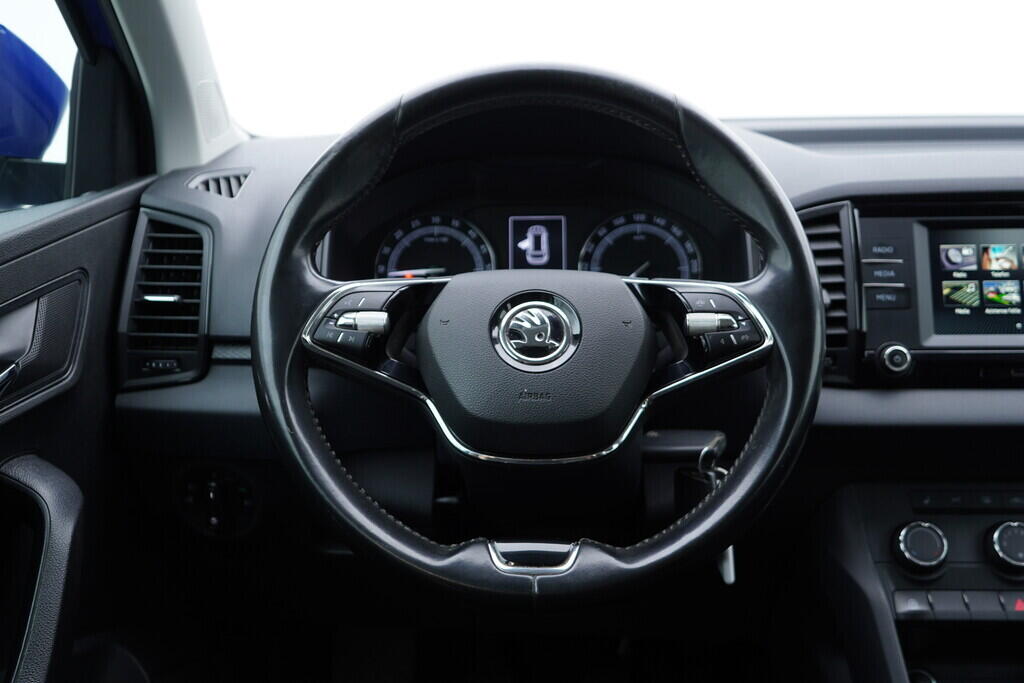 OV190V08873_26.webp_KAROQ Active 2.0 TDI 85 kW manuál