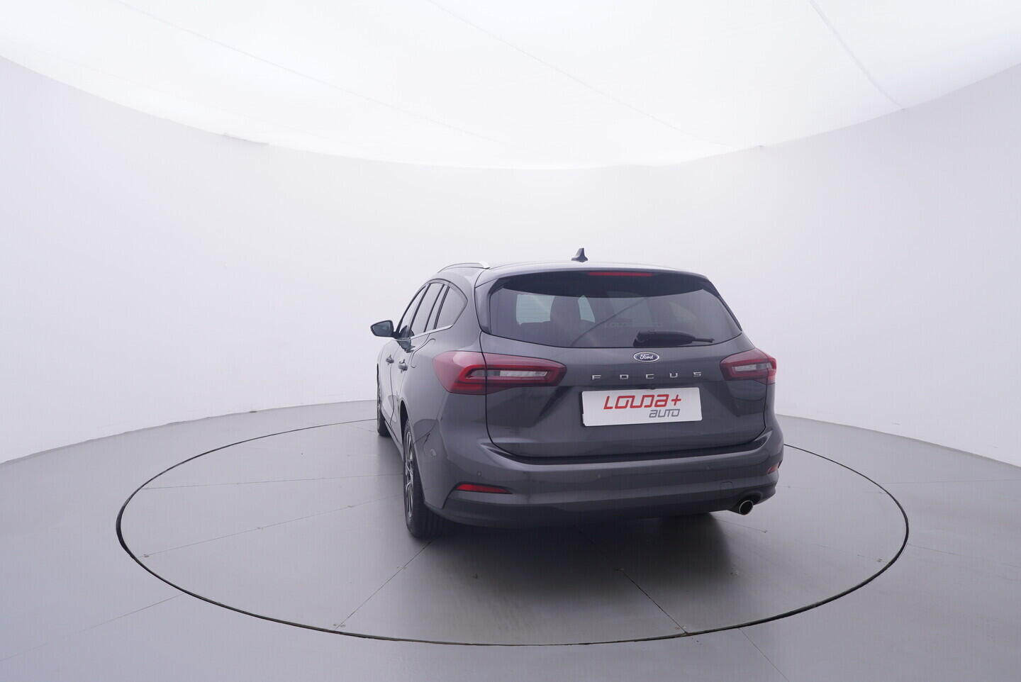 OV190V08876_13.webp_FOCUS Titanuim X 1.5  88 kW automat, DPH