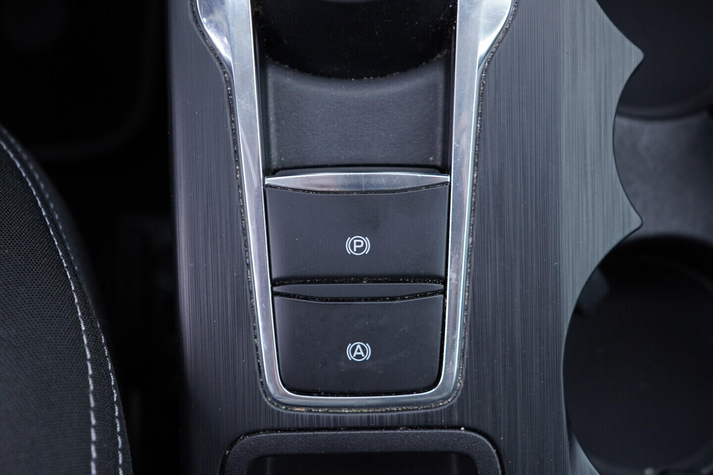 OV190V08876_34.webp_FOCUS Titanuim X 1.5  88 kW automat, DPH