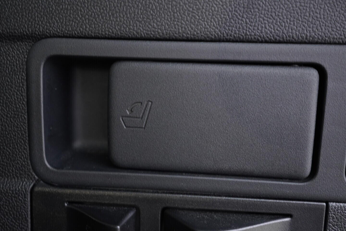 OV190V08876_38.webp_FOCUS Titanuim X 1.5  88 kW automat, DPH