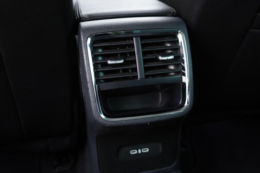 OV190V08877_37.webp_OCTAVIA Style 1.4 TSI 110 kW automat, DPH