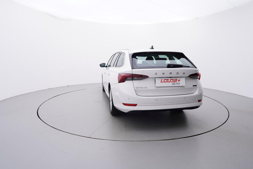 OV190V08878_13.webp_OCTAVIA Style 1.5 TSI 110 kW automat, DPH