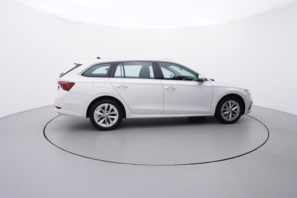 OV190V08878_15.webp_OCTAVIA Style 1.5 TSI 110 kW automat, DPH